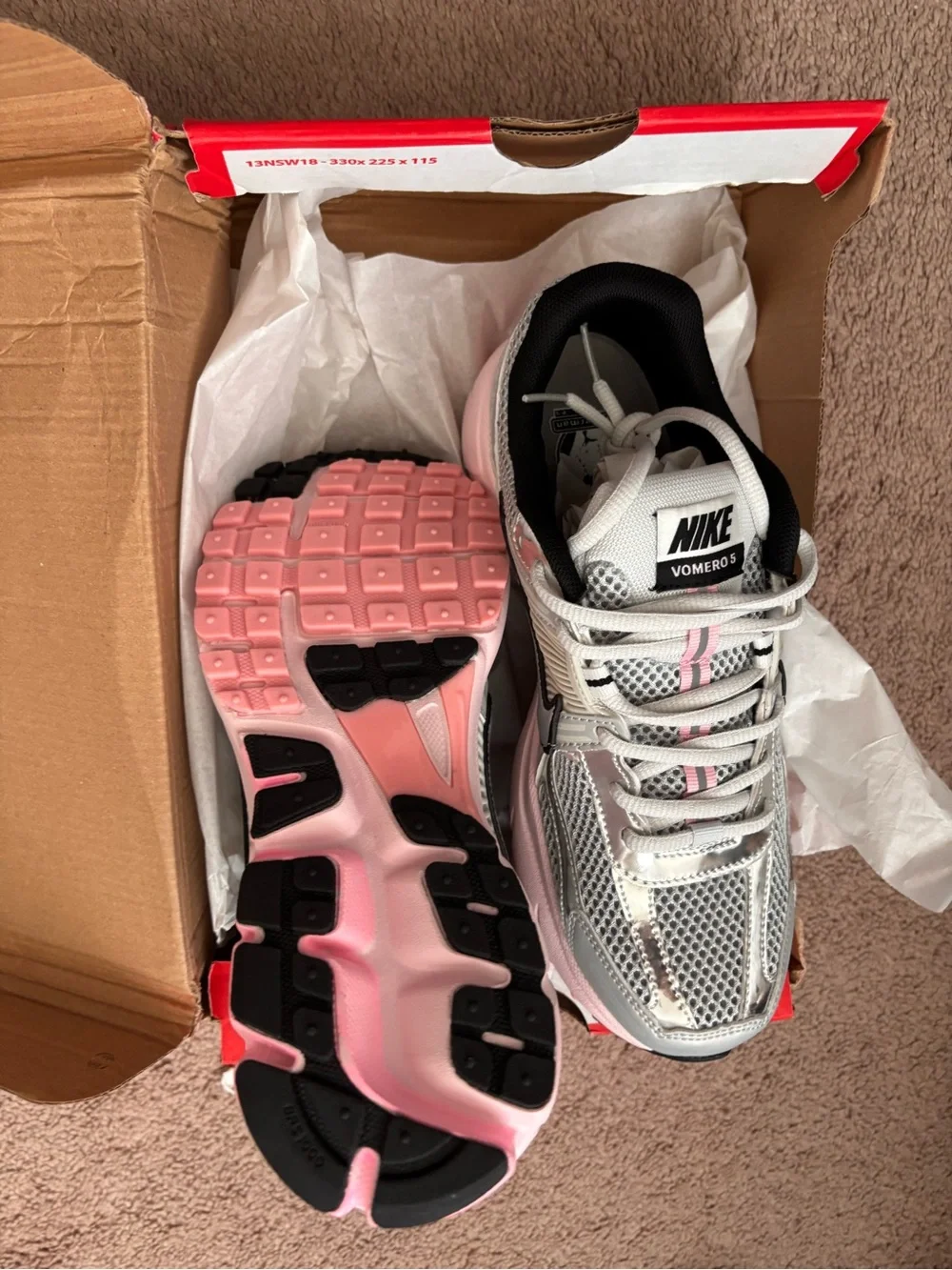 Nike Zoom Vomero 5 photon dust pink foam sneaker